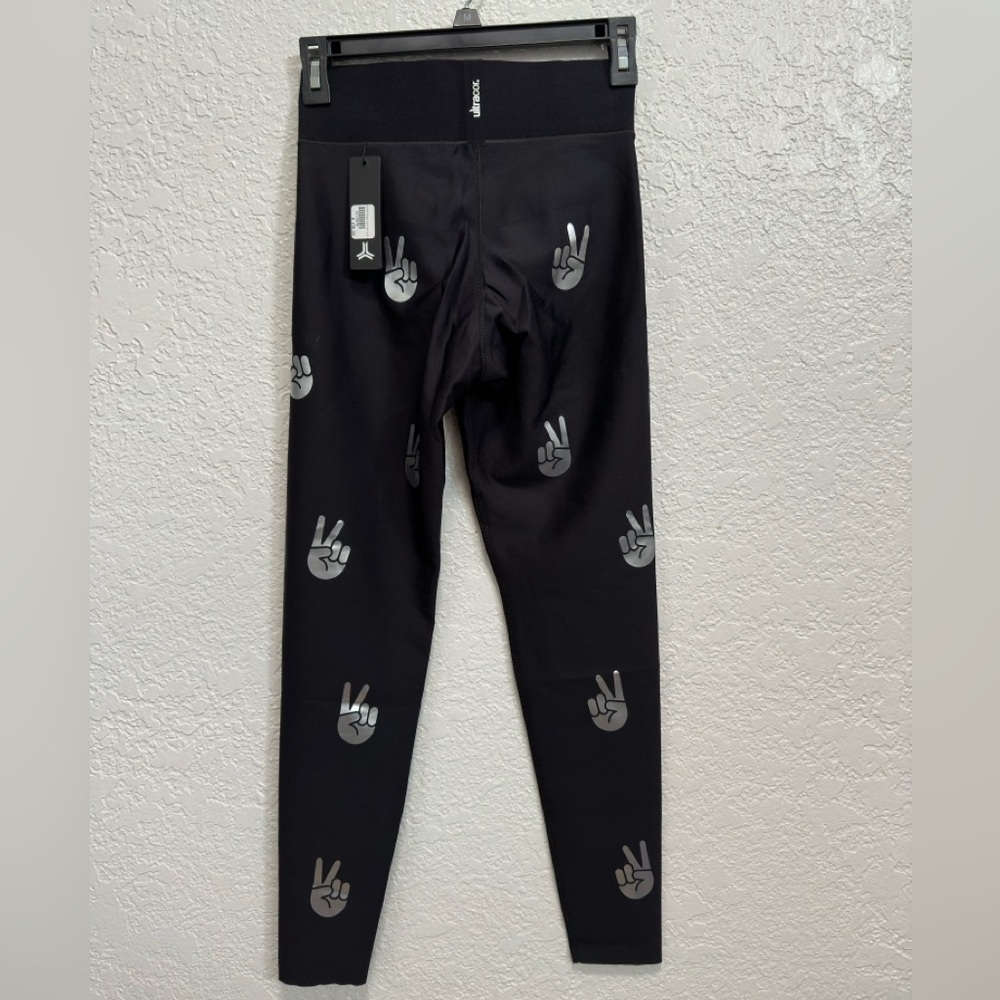 NWT Ultracor Legging- Size M- Color: black and silver - Picture 2 of 4